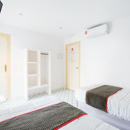 Pension Riad Mediterraneo Barbate Exterior photo