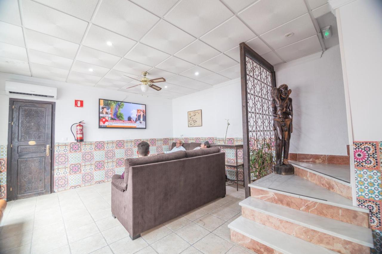 Pension Riad Mediterraneo Barbate Exterior photo